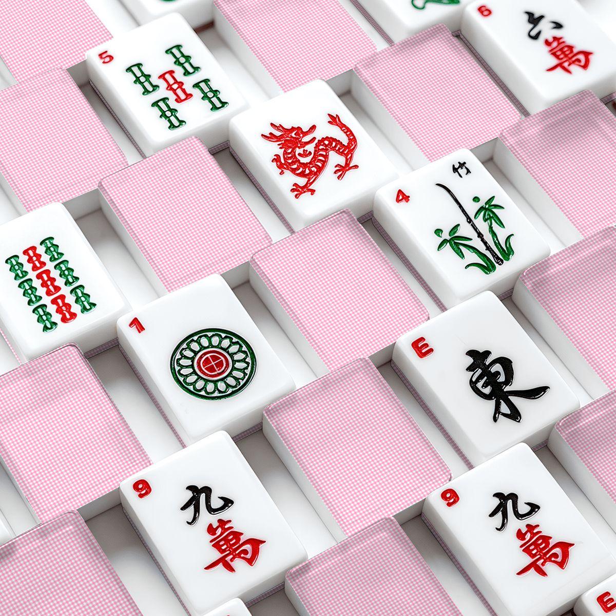 Pink Gingham Mahjong Tile Set 166 Pieces, Checkered Back Tiles, Cute Aesthetic Game Night Gift Set